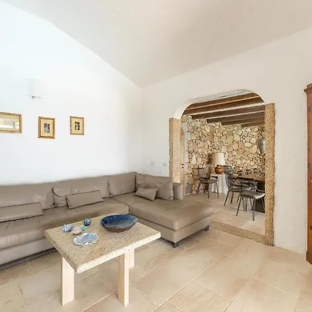 Luxe Cote Stay- Elegant *