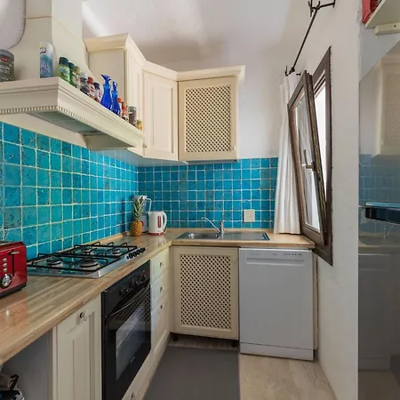 Luxe Cote Stay- Elegant Villa