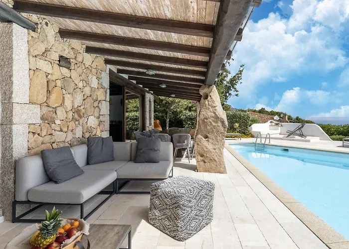 Luxe Cote Stay- Elegant Villa Porto Cervo