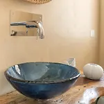 Luxe Cote Stay- Elegant Villa