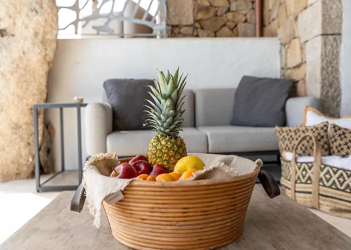 Luxe Cote Stay- Elegant *